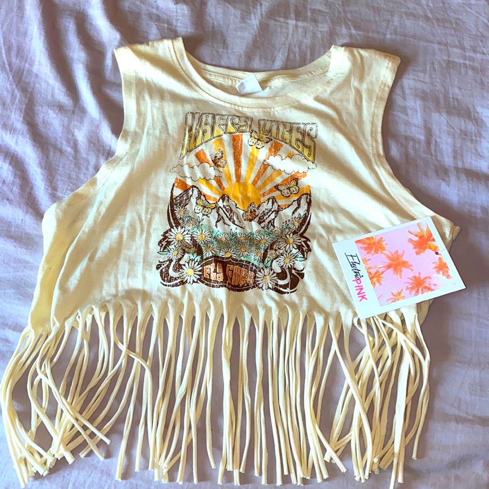 Cute Crop Top☮️